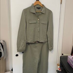 Two piece lounge set